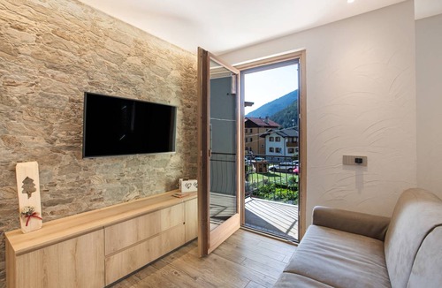 Isolaccia Apartment | 72 m² Apartment ∙ 2 bedrooms ∙ 4 guests