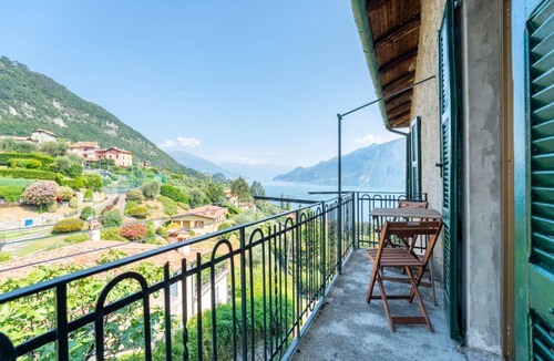 Limonta Apartment | 75 m² Apartment ∙ 3 bedrooms ∙ 5 guests