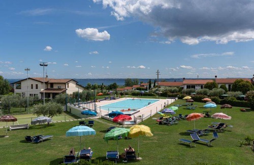 Moniga del Garda Resort | 75 m² Resort ∙ 2 bedrooms ∙ 6 guests