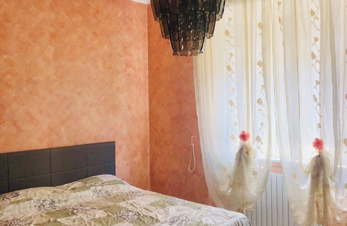Cinisello Balsamo Bed & Breakfast | 75sqm apartment in villa