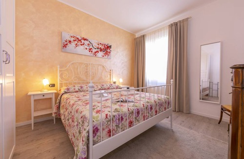 Desenzano del Garda Apartment | 80 m² Apartment ∙ 3 bedrooms ∙ 6 guests