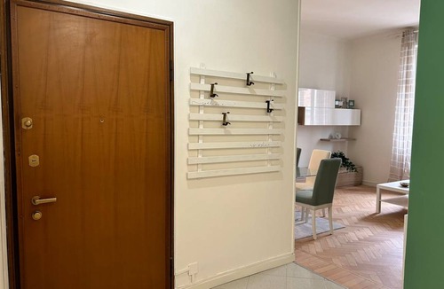 Tricolore Apartment | 80 m² Apartment ∙ 2 bedrooms ∙ 3 guests