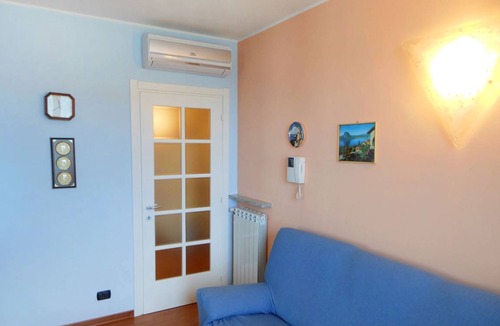 Porto Ceresio Apartment | 80 m² Apartment ∙ 2 bedrooms ∙ 3 guests