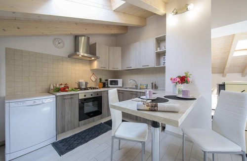 Angera Apartment | 80 m² Apartment ∙ 2 bedrooms ∙ 4 guests