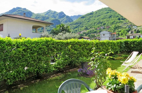 Porlezza Apartment | 80 m² Apartment ∙ 2 bedrooms ∙ 5 guests