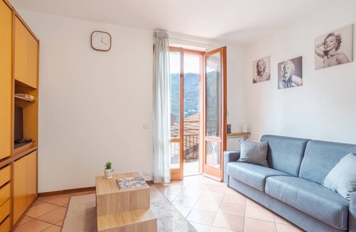 Carate Urio Apartment | 80 m² Apartment ∙ 1 bedroom ∙ 4 guests