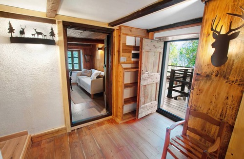 San Giacomo Filippo Apartment | 80 m² Apartment ∙ 3 bedrooms ∙ 6 guests