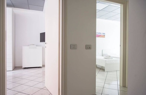 Centro Direzionale Apartment | 85 m² Apartment ∙ 1 bedroom ∙ 5 guests