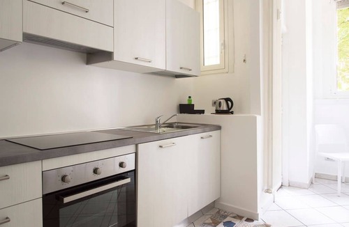 Centro Direzionale Apartment | 85 m² Apartment ∙ 1 bedroom ∙ 5 guests