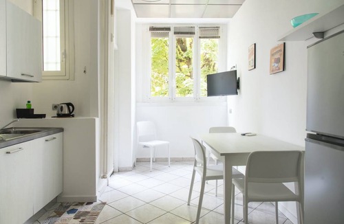 Centro Direzionale Apartment | 85 m² Apartment ∙ 2 bedrooms ∙ 4 guests