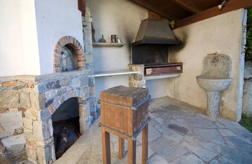 Castelveccana Apartment | 85 m² Apartment ∙ 3 bedrooms ∙ 5 guests