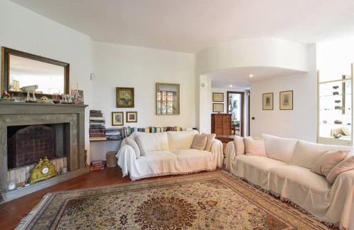 Rogno Apartment | 85 m² Apartment ∙ 1 bedroom ∙ 4 guests