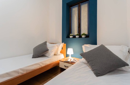 Azzano Apartment | 85 m² Apartment ∙ 2 bedrooms ∙ 6 guests