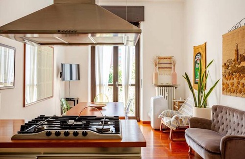 Centro Direzionale Apartment | 90 m² Apartment ∙ 2 bedrooms ∙ 4 guests