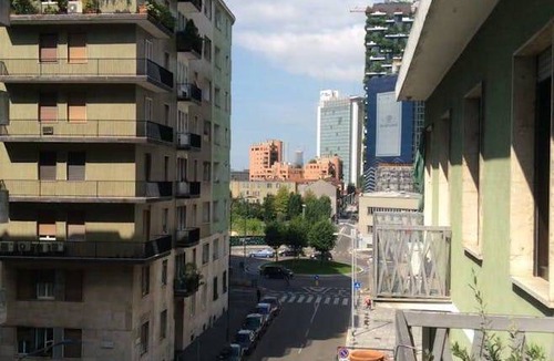 Centro Direzionale Apartment | 90 m² Apartment ∙ 2 bedrooms ∙ 4 guests