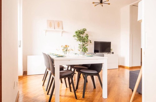 Dergano Apartment | 90 m² Apartment ∙ 2 bedrooms ∙ 6 guests