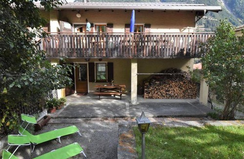 Valdisotto Apartment | 90 m² Apartment ∙ 2 bedrooms ∙ 4 guests