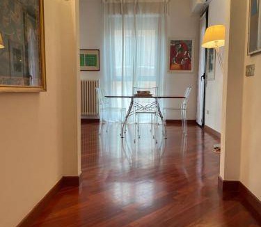 Rho Apartment | 90 m² Apartment ∙ 2 bedrooms ∙ 4 guests
