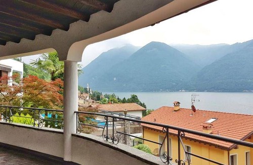 Cressogno House | 90 m² House ∙ 2 bedrooms ∙ 6 guests