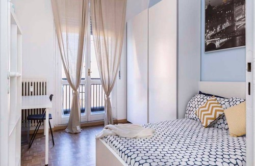 Cesano Boscone Resort | 90 m² Private room ∙ 1 bedroom ∙ 1 guest