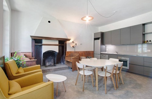 Carlazzo Resort | 90 m² Resort ∙ 3 bedrooms ∙ 5 guests