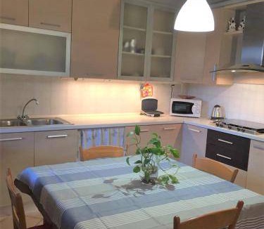 Magreglio Apartment | 95 m² Apartment ∙ 2 bedrooms ∙ 8 guests