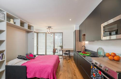 Porta Vittoria Apartment | A new green futuristic habitat!