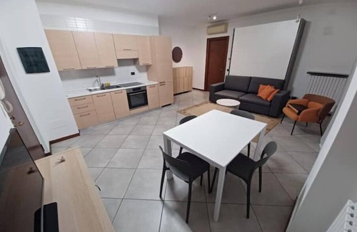 Cusano Milanino Apartment | A stone's throw from Milann excellent studio apartment