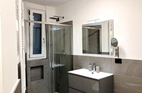 Calvairate Apartment | A Touch of Elegance