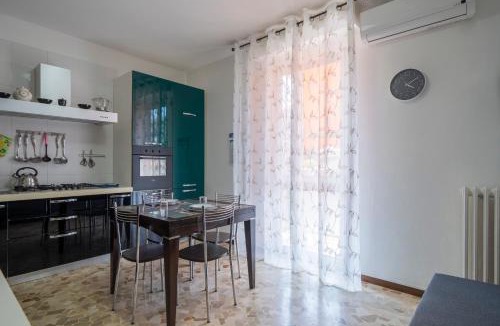 Cinisello Balsamo Apartment | Accogliente Trilocale tra Monza e Milano