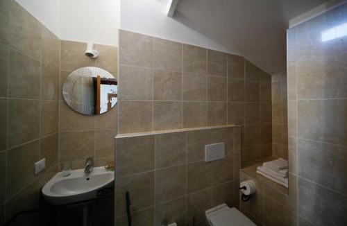 Mandello del Lario House | Agriturismo Crotto Di Somana