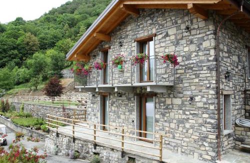 Dizzasco House | Agriturismo Il Sorriso dei Figli