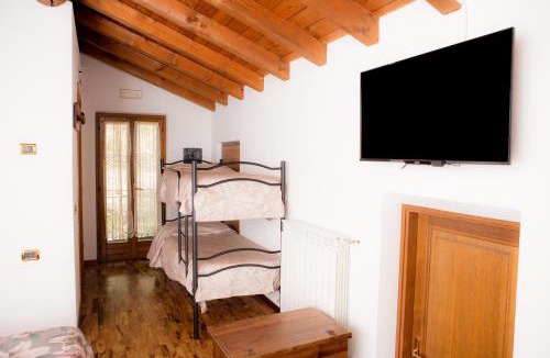 Dosso del Liro House | Agriturismo La Fonte Di Mariella