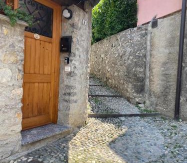 Vassena House | Al Cottage