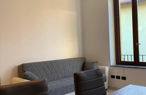 Somma Lombardo Apartment | Alice House -Malpensa