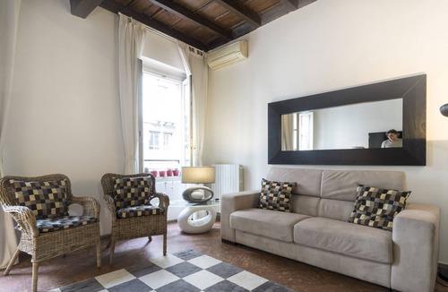 Cerchia dei navigli Apartment | Ancient Nest, a luxury one-bedroom apartment in the center of Milan