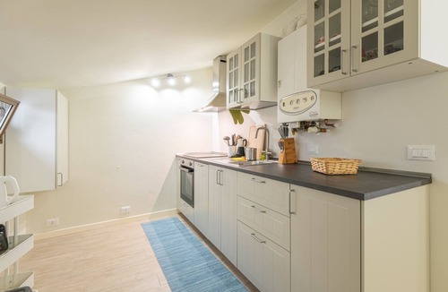 Iseo Apartment | Angelina's B House - Two Bedroom Apartment, Sleeps 4
