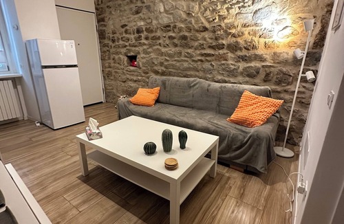 Sarnico Apartment | AP Casa Sarnico - charming old town apartment