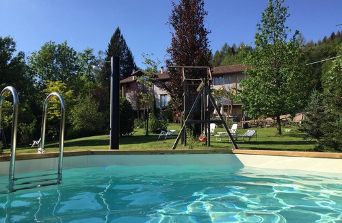 Montegrino Valtravaglia Apartment | Apartment Cascina Cadorna 2