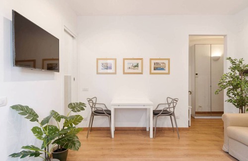 Tricolore Apartment | Apartment ∙ 1 bedroom ∙ 2 guests