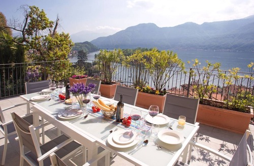 Sala Comacina Apartment | APARTMENT 1 RESIDENCE SALA COMACINA with pool & spa by Italian Apartments.