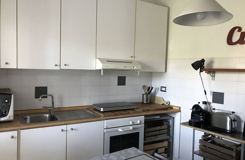 Besozzo Apartment | Apartment 10 minutes walk from the beach