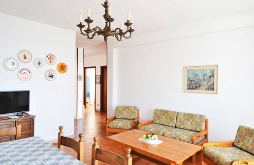Colmegna Apartment | Apartment ∙ 2 bedrooms ∙ 4 guests