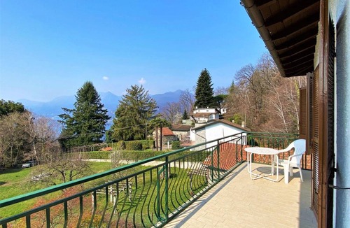 Colmegna Apartment | Apartment ∙ 2 bedrooms ∙ 4 guests