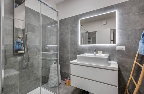 Fiera Apartment | Apartment ∙ 2 bedrooms ∙ 5 guests