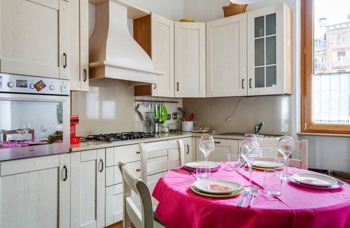 Porta Garibaldi Apartment | Apartment ∙ 2 bedrooms ∙ 4 guests