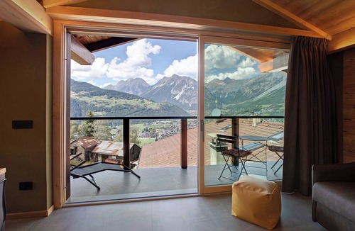 Valdisotto Apartment | Apartment "Aria di Casa Piazzi" with Mountain View, Shared Garden & Wi-Fi