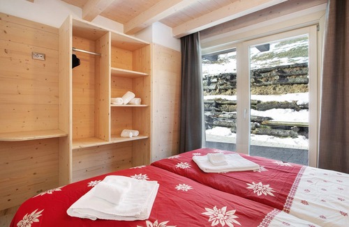 Trepalle Apartment | Apartment 'Bait Da Grachi' with Mountain View, Private Terrace and Wi-Fi