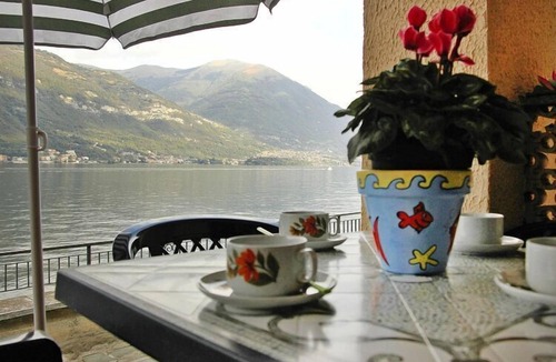 Lezzeno Apartment | Apartment by Lake Como with Stunning Views