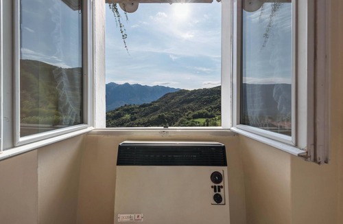 Voiandes Apartment | Apartment "Casa Vacanze Voiandes" with Mountain View, Balcony & Wi-Fi